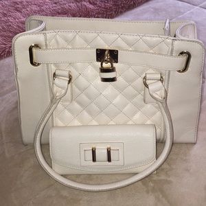 Charming Charlie purse and wallet